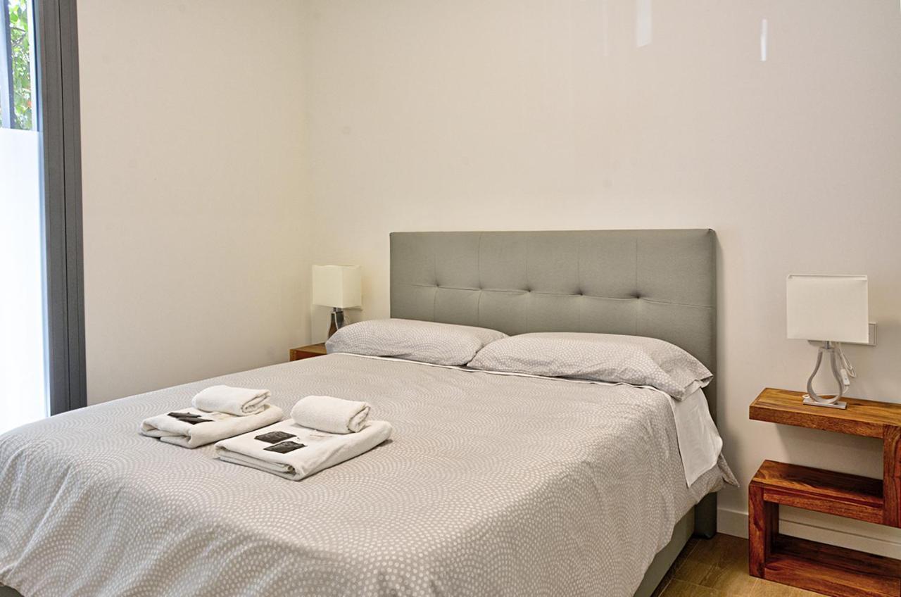 Apartamento De Dos Dormitorios En Triana Севиля Екстериор снимка