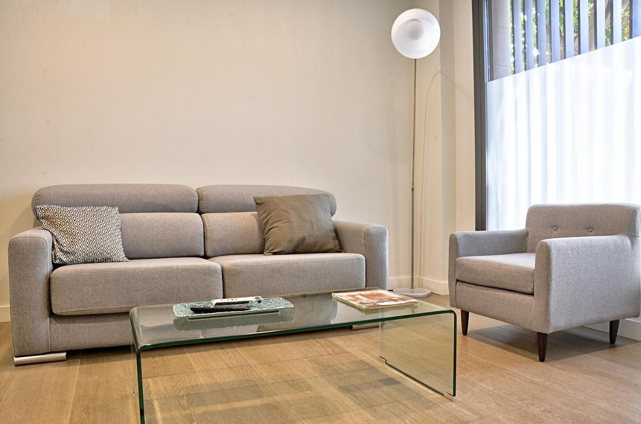 Apartamento De Dos Dormitorios En Triana Севиля Екстериор снимка