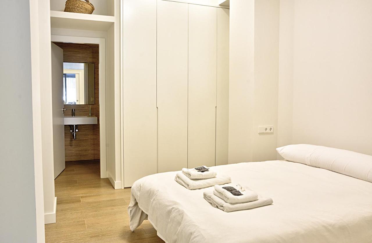 Apartamento De Dos Dormitorios En Triana Севиля Екстериор снимка